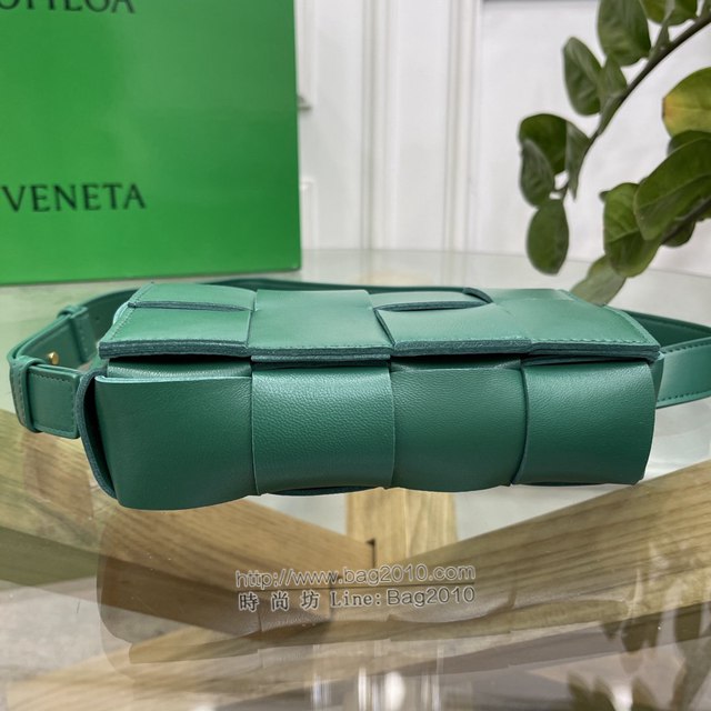 Bottega veneta高端女包 KF0015 牛油果色 寶緹嘉CAEESTTE腰包 BV經典款手工編織手包腰包胸包斜挎包  gxz1203